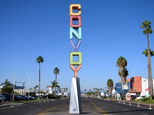 New Convoy District Sign Welcomes Visitors to Pan-Asian San Diego